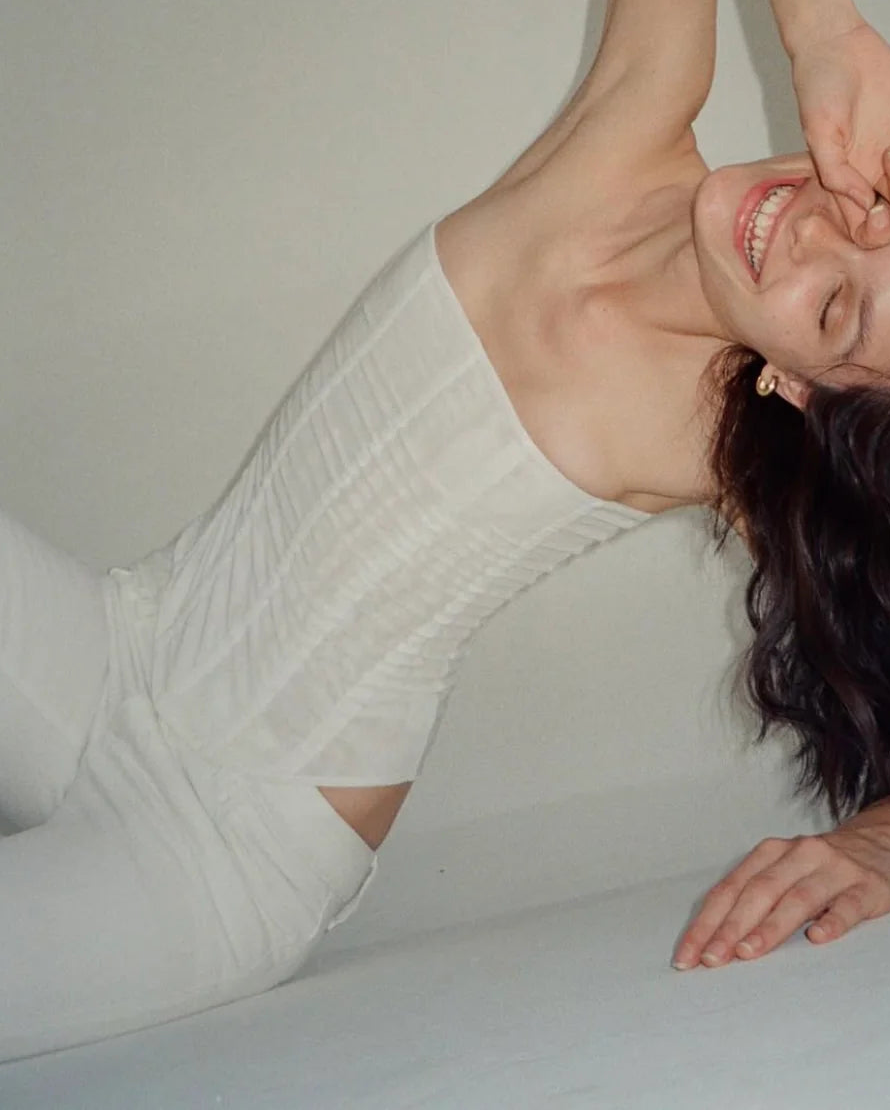 ZUFÄLLIGE TROPFEN SCHARFE SKULPTUR